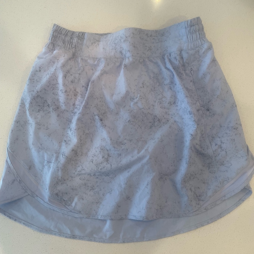 Lululemon Hotty Hot High Rise Skirt with built in shorts